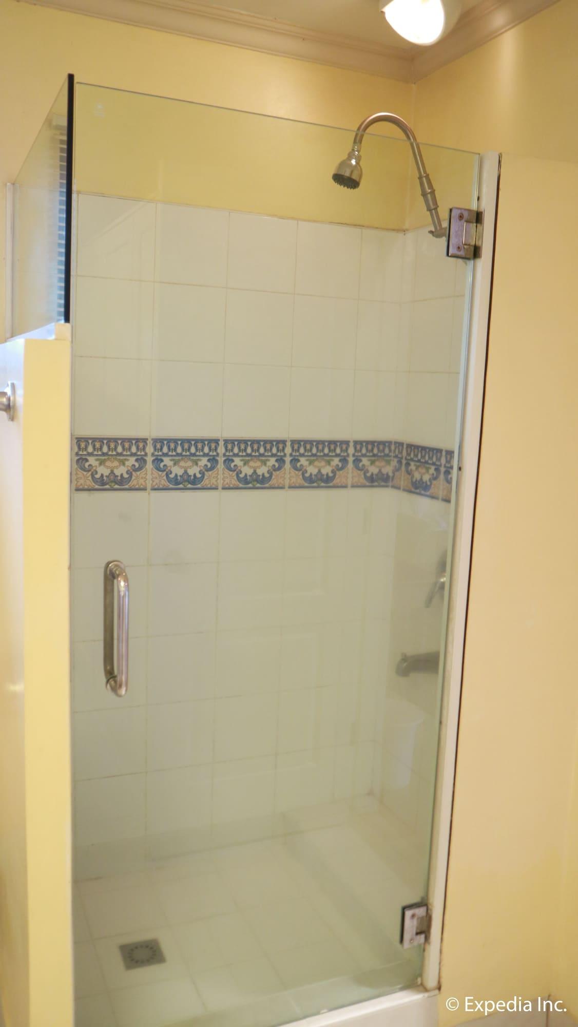 Sophia Suites Residence Hotel Cebu Екстериор снимка