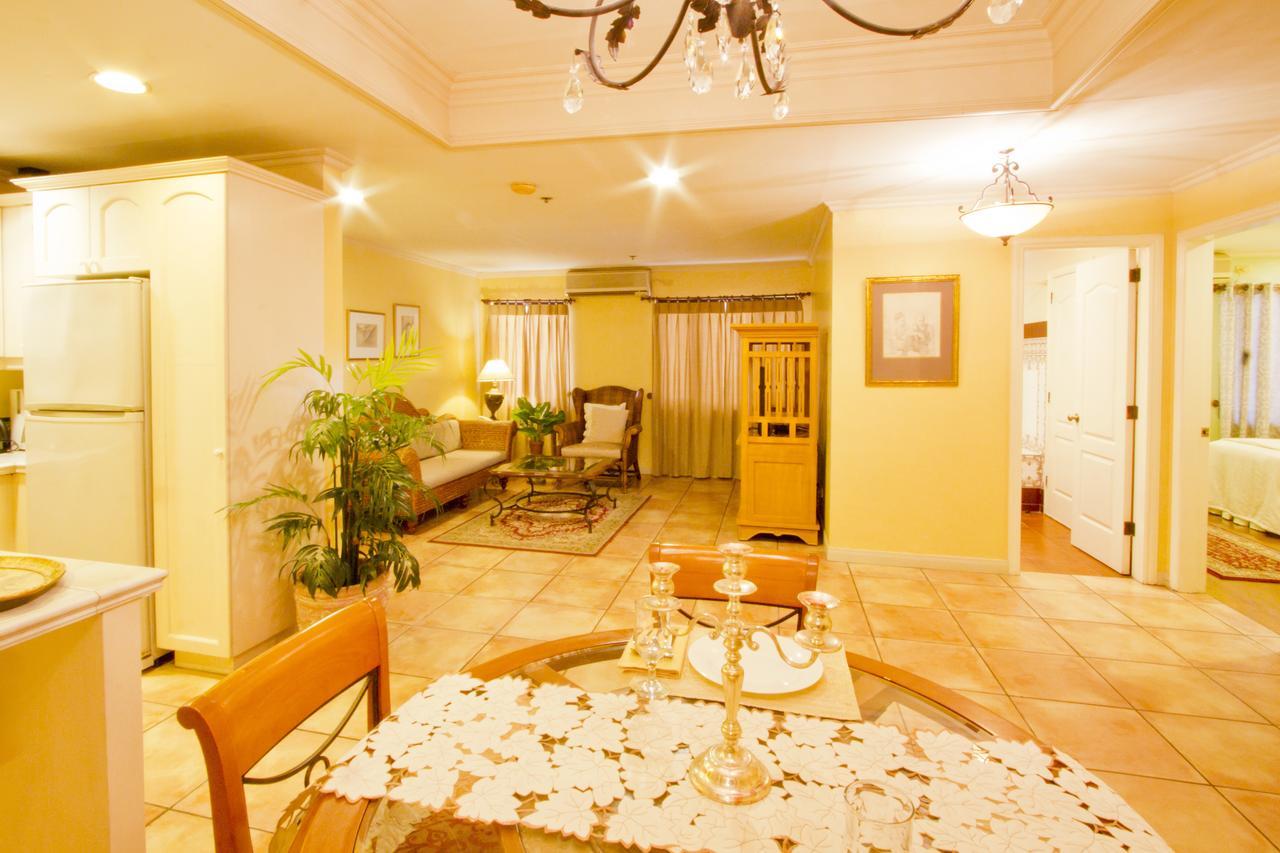 Sophia Suites Residence Hotel Cebu Екстериор снимка