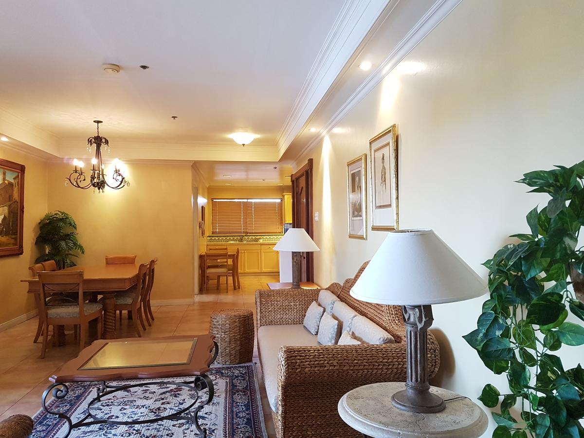 Sophia Suites Residence Hotel Cebu Екстериор снимка