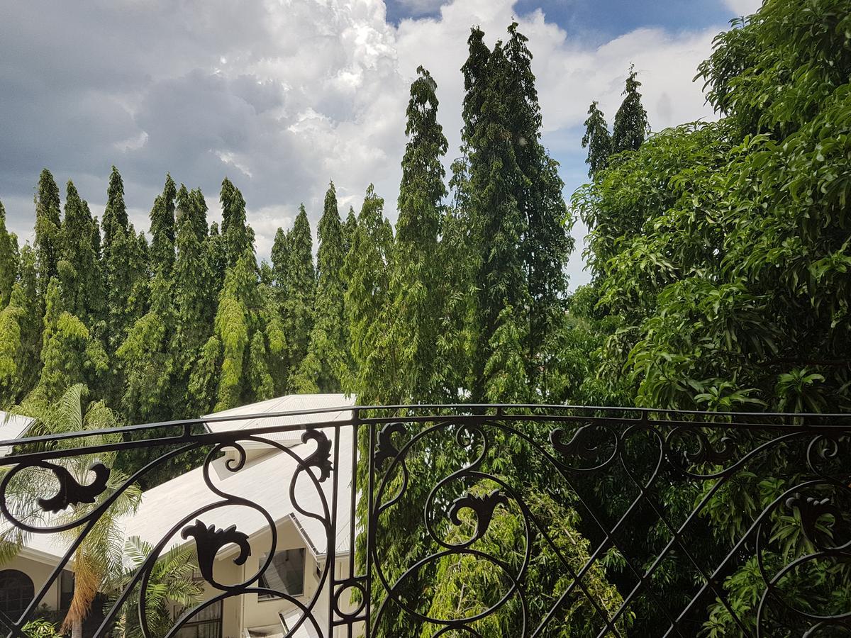 Sophia Suites Residence Hotel Cebu Екстериор снимка